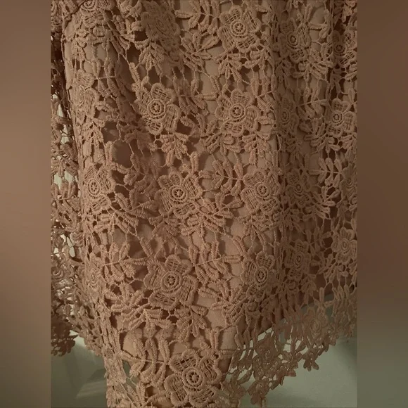 Woman’s pink sheer blouse - Size M - Picture 4 of 8